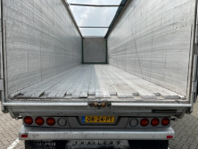 Knapen K100 - 92m3 vloer 10 mm