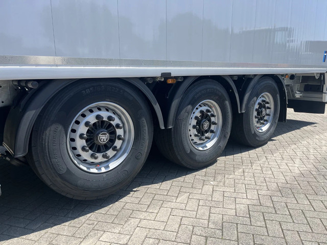 Knapen Trailers K100 - 92m3 Zijwandbeschermzeil 10mm *huren / leasen* - Image 11