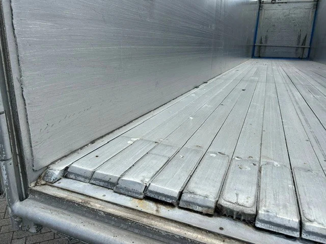 Knapen Trailers K200 - 92m3 Liftachse Semi-Leak 8mm - Image 8