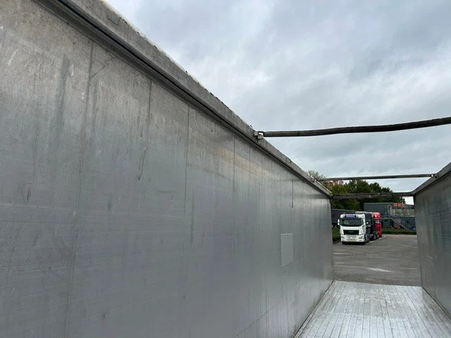 Knapen Trailers K100 - 92m3 Powersheet Floor 10mm - Image 12