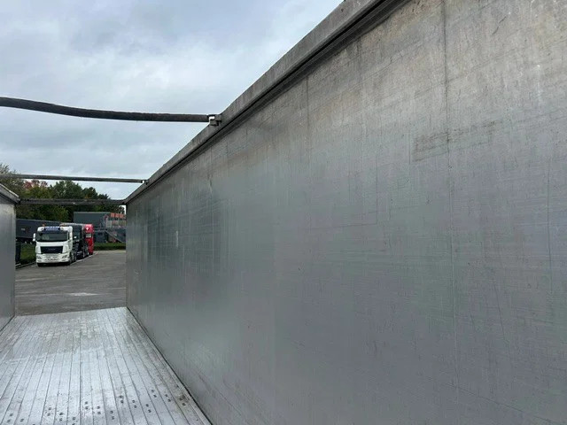 Knapen Trailers K100 - 92m3 Powersheet Floor 10mm - Image 13